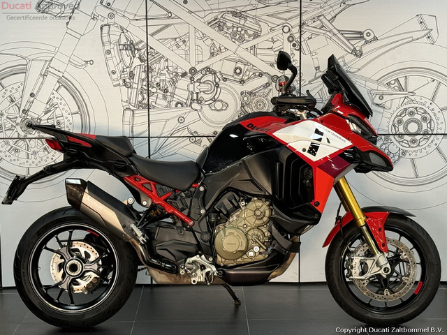 Ducati MULTISTRADA V4 S PIKES PEAK Ducati MULTISTRADA V4 S PIKES PEAK