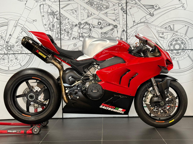 Ducati Panigale V4 Circuit Ducati Panigale V4 Circuit